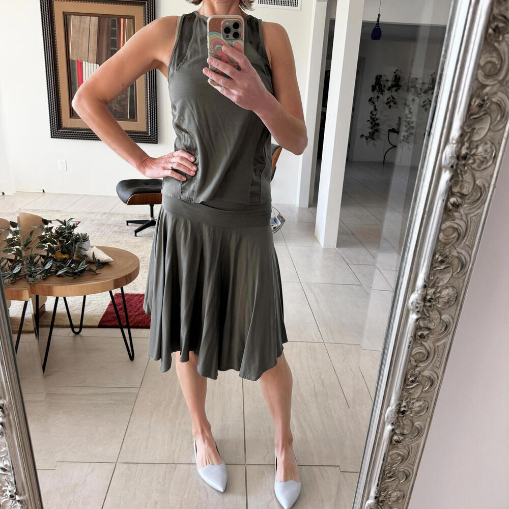 Références Olive Green Silk | Cotton Set of Skirt Top - Size 4